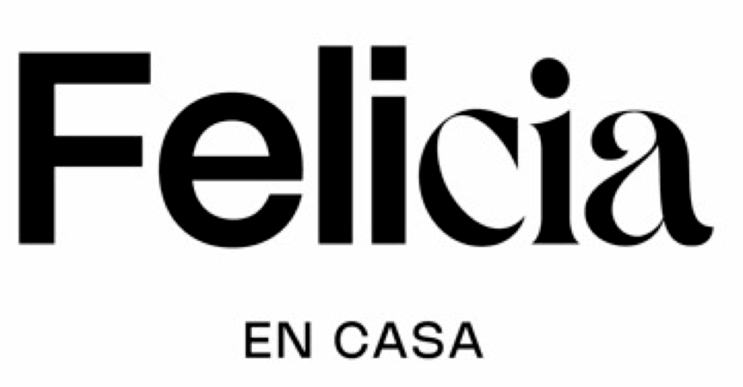 FELICIA EN CASA