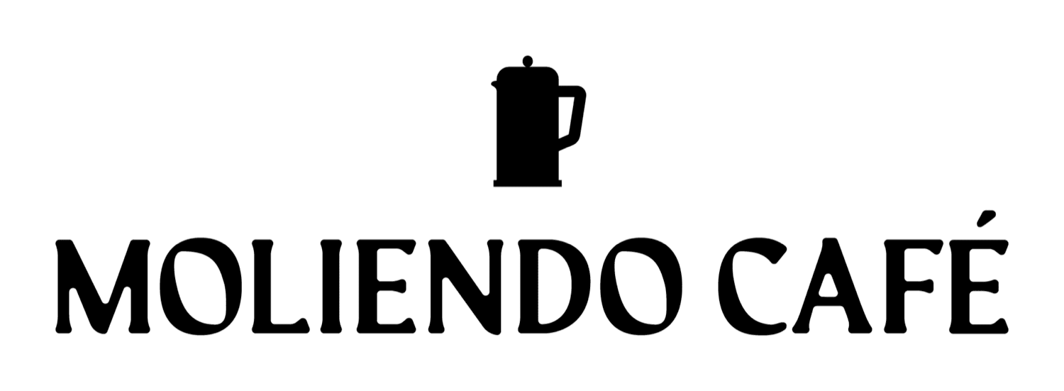 MOLIENDO CAFÉ