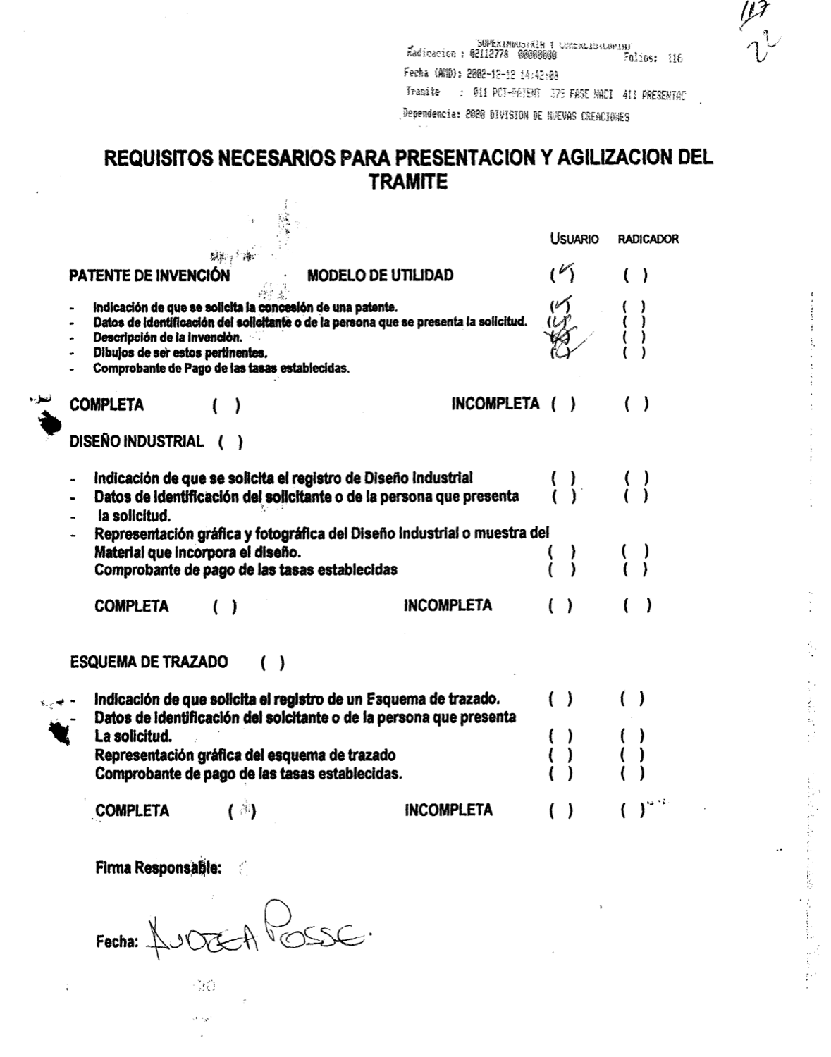 COMPOSICIONES DE COMBINACIONES MARINAS Y EXTRACTOS DE PLANTA