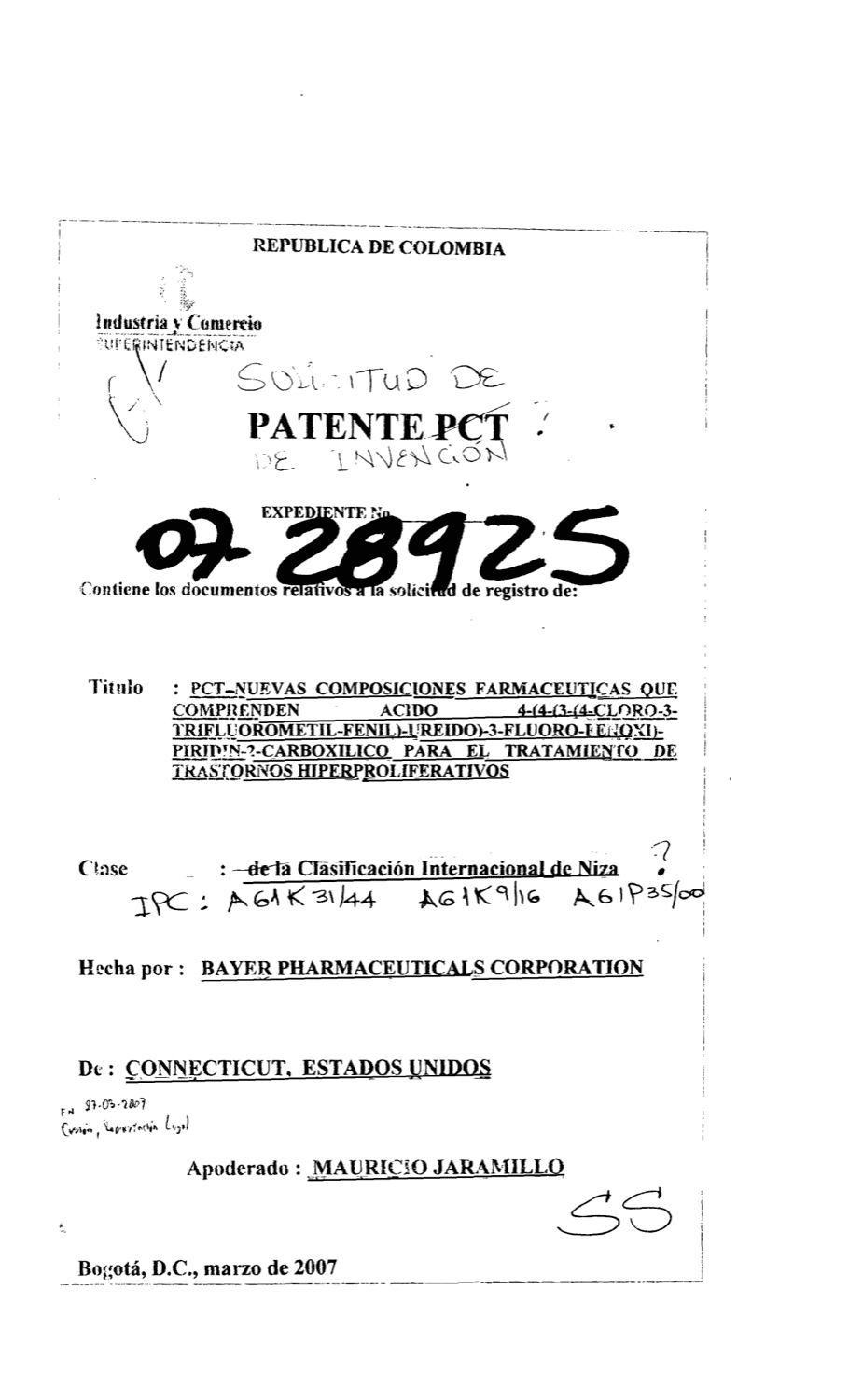 COMPOSICIÓN QUE COMPRENDE UNA DISPERCIÓN SÓLIDA COMPRENDIENDO METILAMIDA DE ÁCIDO 4(4-[3-(CLORO-3-TRIFLUOROMETILFENIL)-UREIDO]-3-FLUORO-FENOXI)-PIRIDIN-2-CARBOXÍLICO Y LA MATRIZ Y PROCESO PARA SU PREPARACIÓN.