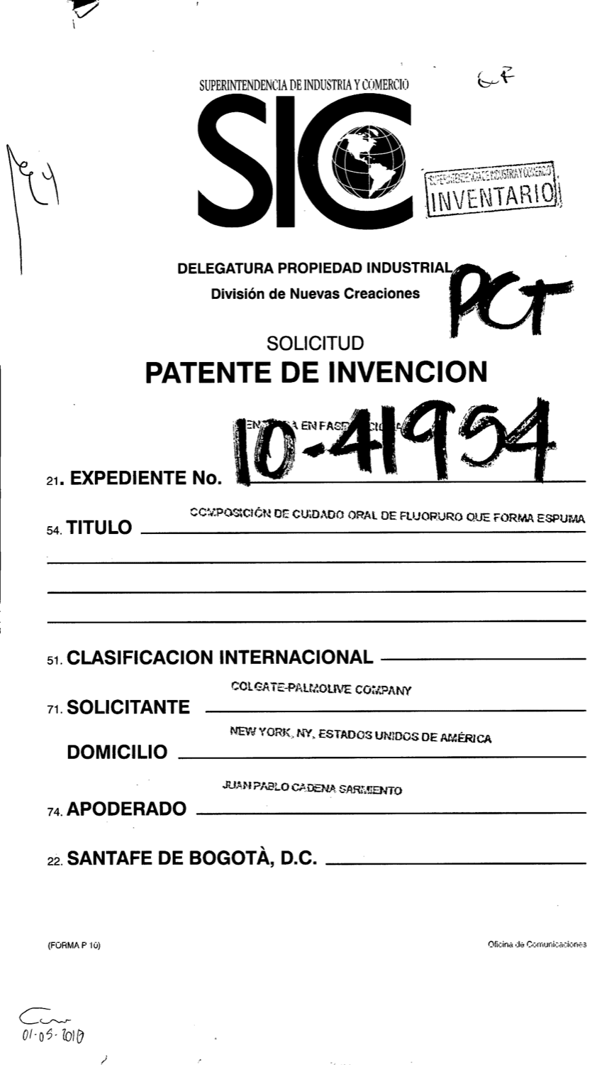 COMPOSICION DE CUIDADO ORAL DE FLUORURO QUE FORMA ESPUMA